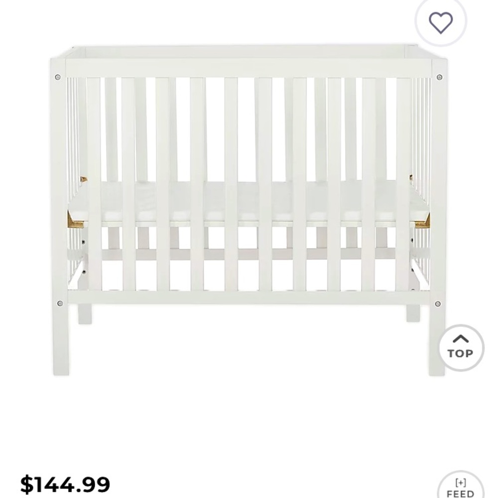 Mini crib by Dream on Me. Mattress not included. Mint condition